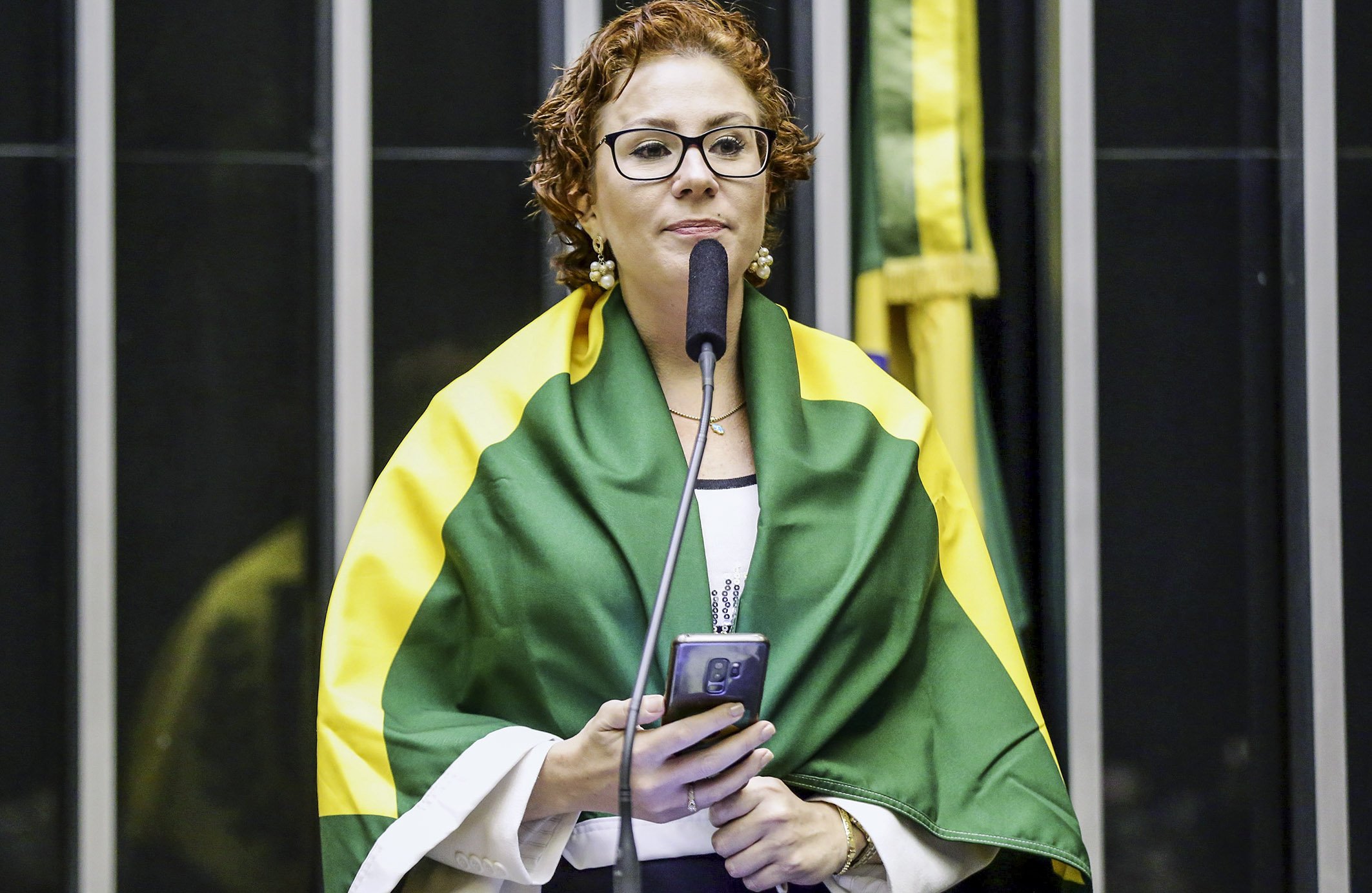 Dos 33 deputados favoráveis ao PL que equipara aborto a homicídio, 11 são mulheres