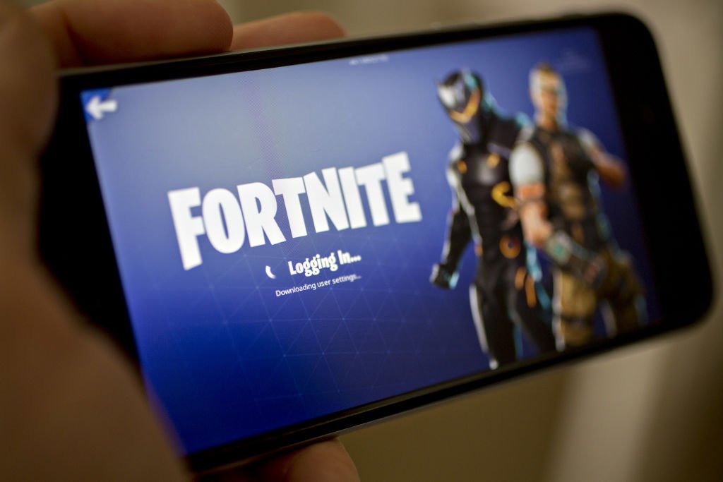 Fortnite fica indisponível para iPhones e iPads, diz Epic Games