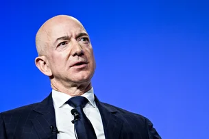 Superiate de quase R$ 3 bilhões de Jeff Bezos é um dos maiores entre os bilionários; veja foto