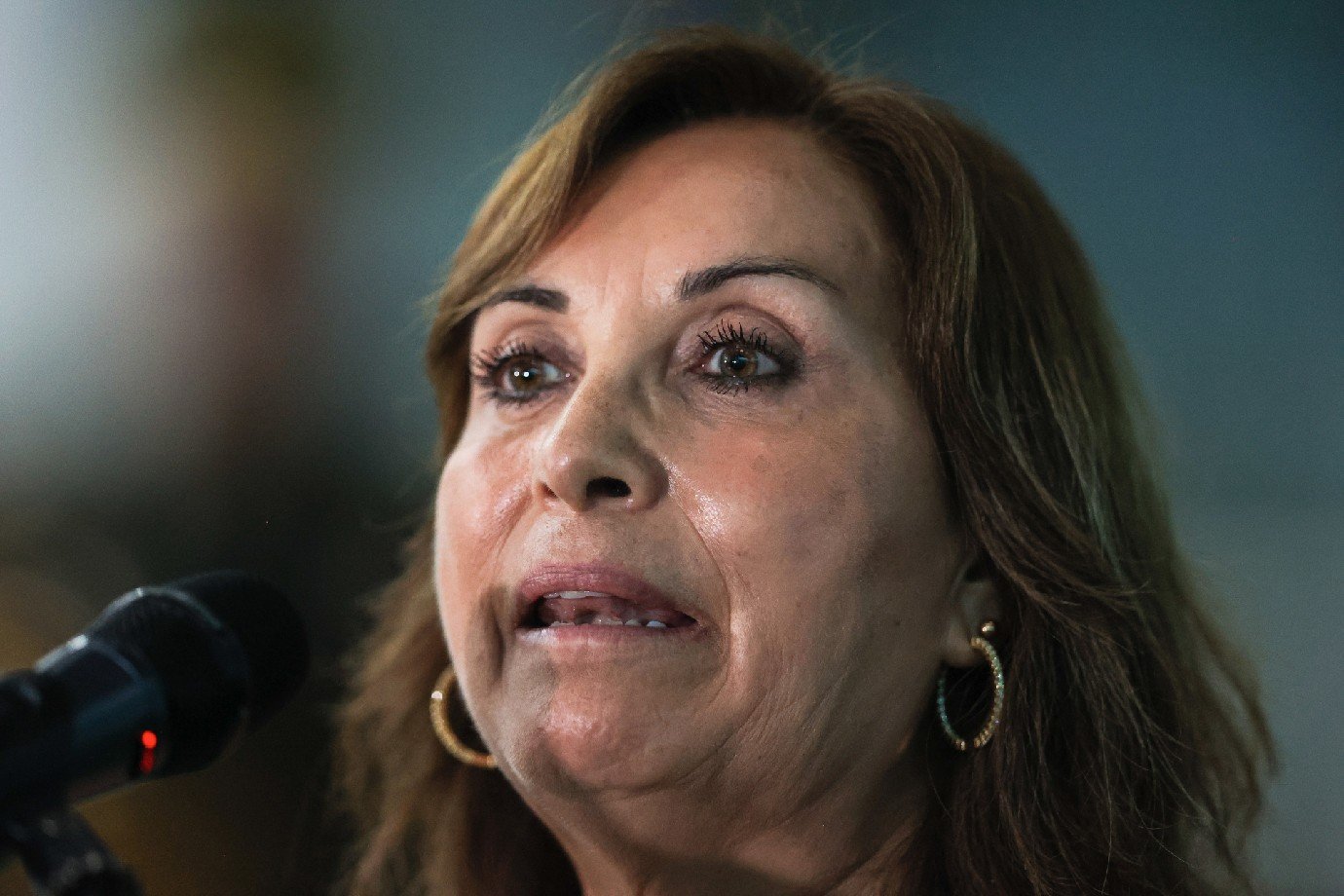 Presidente do Peru agradece Papa Leão XIV por 'mais de 20 anos de serviço' no país