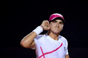 Imagem referente à matéria: Roland Garros mantém tradição, amplia premiação e recebe novos talentos brasileiros