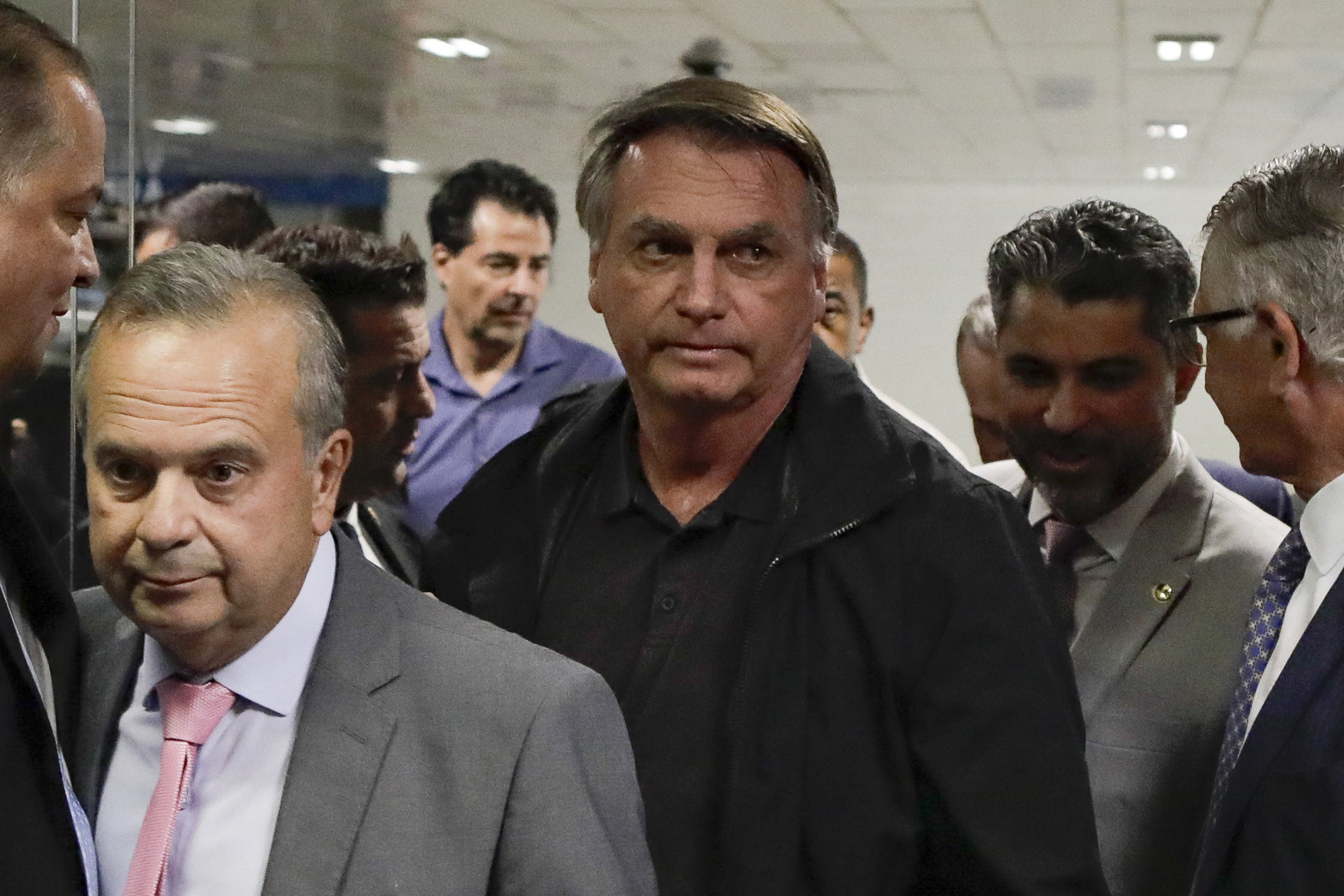 Bolsonaro pede 'desculpas' a Moraes e STF por acusações sem fundamento em reunião no Planalto