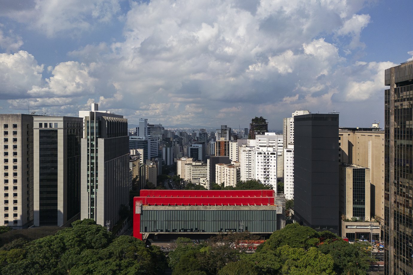 Além de shows, Virada Cultural de SP tem museus com entrada gratuita e filmes ao ar livre; veja
