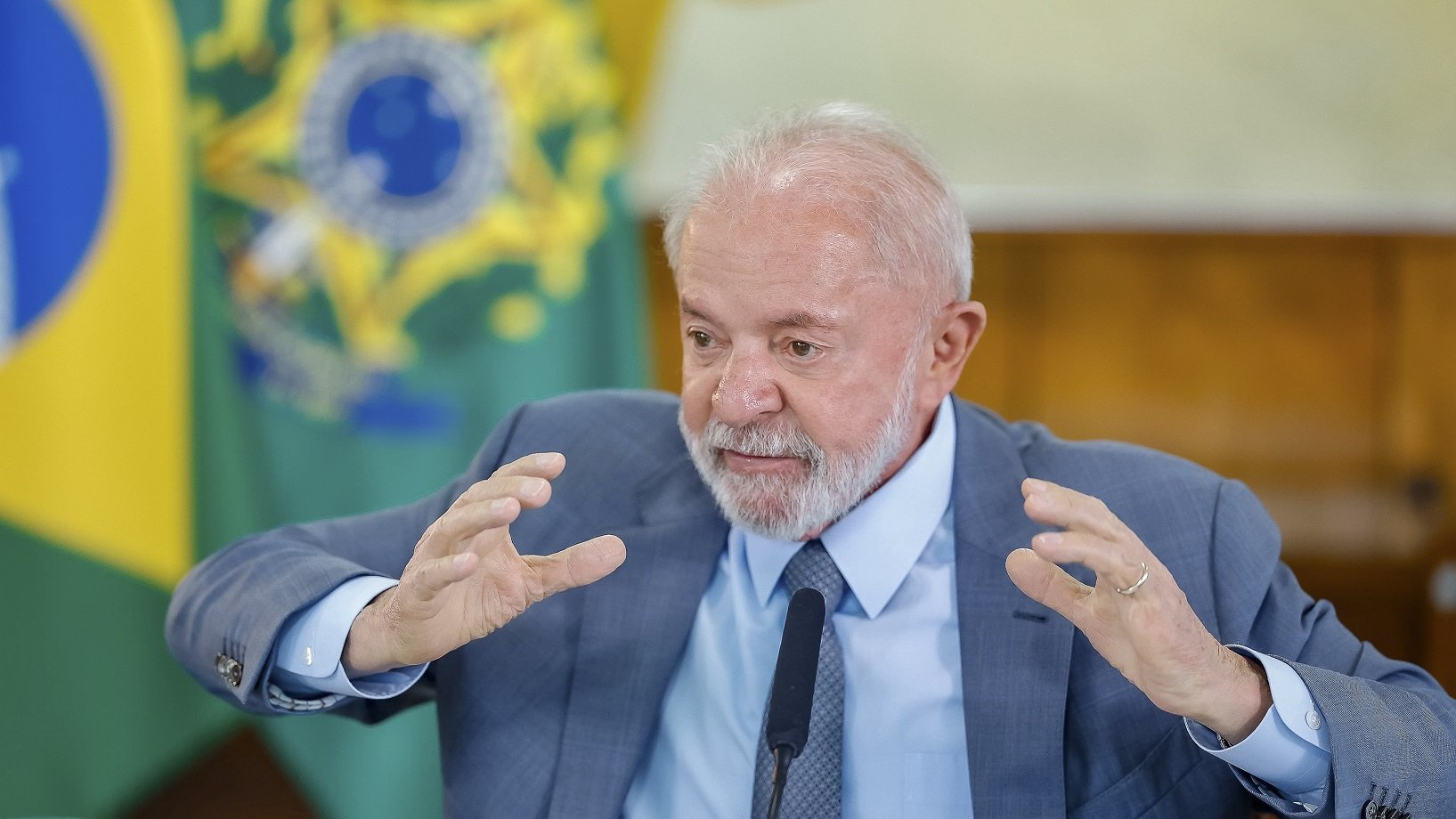 Com diagnóstico de labirintite, Lula cancela agendas e passa por exames